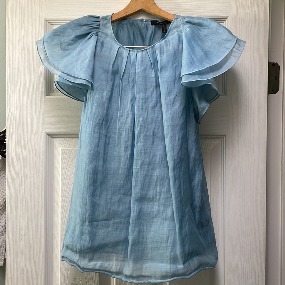 BCBGMAXAZRIA blue flutter-sleeve blouse